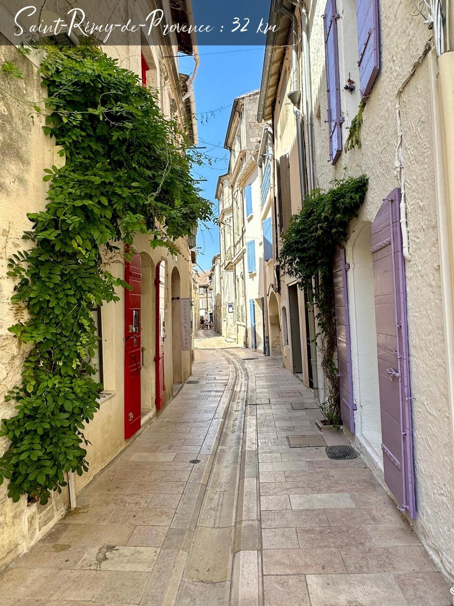 Lou Paseo : Appartement Brocante Centre Historique LʼIsle-sur-la-Sorgue Eksteriør billede